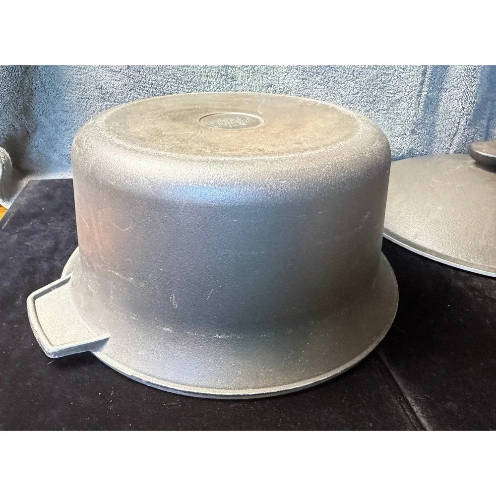 Vintage Regal Cast Aluminum Dutch Oven Pot with Lid Silver Grey Round Stockpot